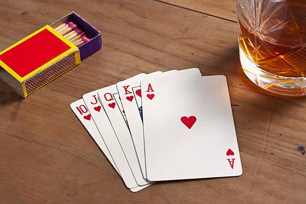 Khám phá cách chơi game đánh bài miễn phí hấp dẫn và dễ dàng thắng lớn